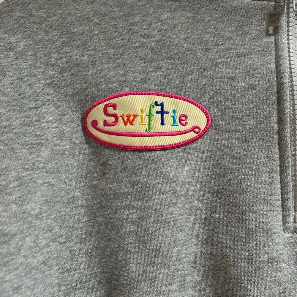 Swiftie Sweatshirt - Picture 3 of 4